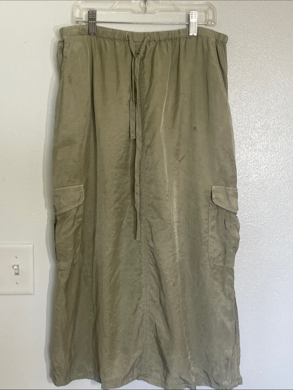 Bella Dahl Olive Maxi Skirt with Cargo Pockets